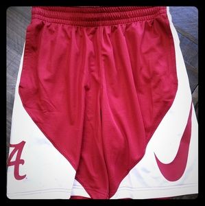 Mens Alabama Nike Basketball Shorts